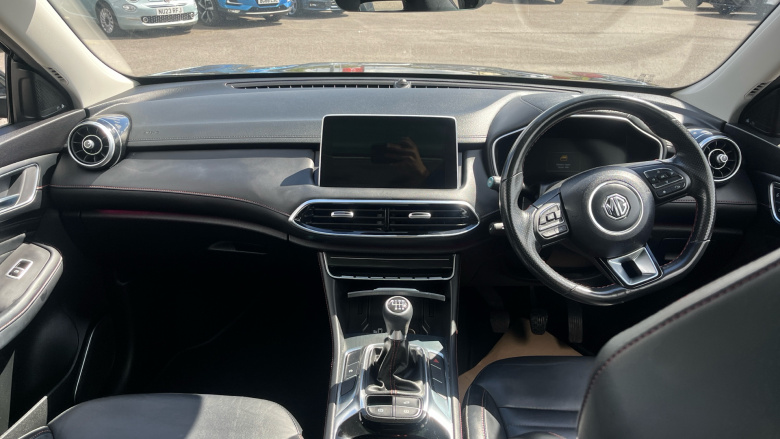 MG Hs 1.5 T-GDI Exclusive 5dr Petrol Hatchback